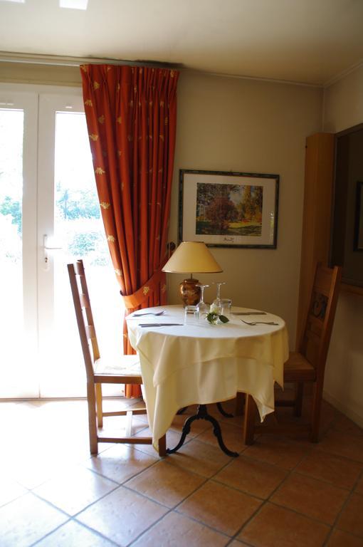 Hôtel Lumière des Alpes Bron Esterno foto